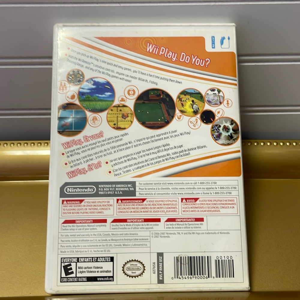 Wii Play Nintendo Video Game- VTG. 2006-2007 - Picture 7 of 9